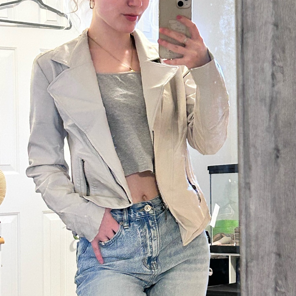 Jennifer Lopez faux leather jacket white